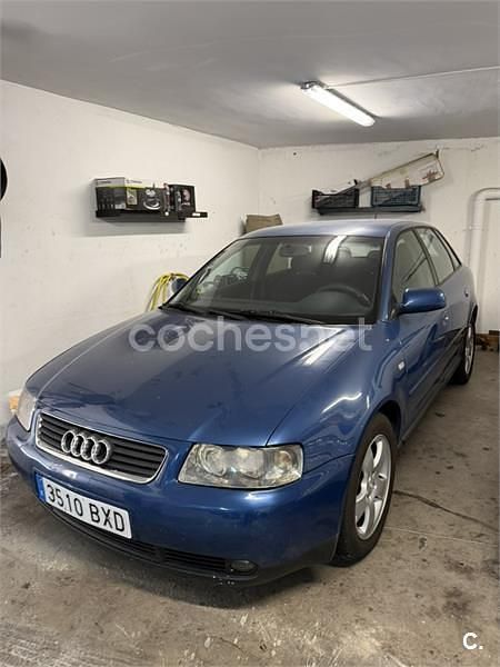 Usado Audi A3 Ambition 150 CV (110 kW) 2002 Azul Utilitario