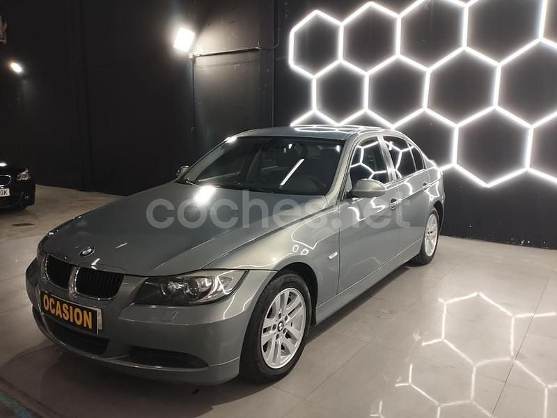 Usado BMW 320 177 CV (130 kW) 2008 Gris / plata Berlina