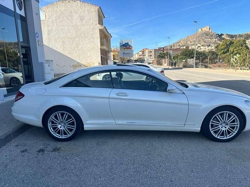 Usado Mercedes CL500 387 CV (284 kW) 2009 Blanco Coupe