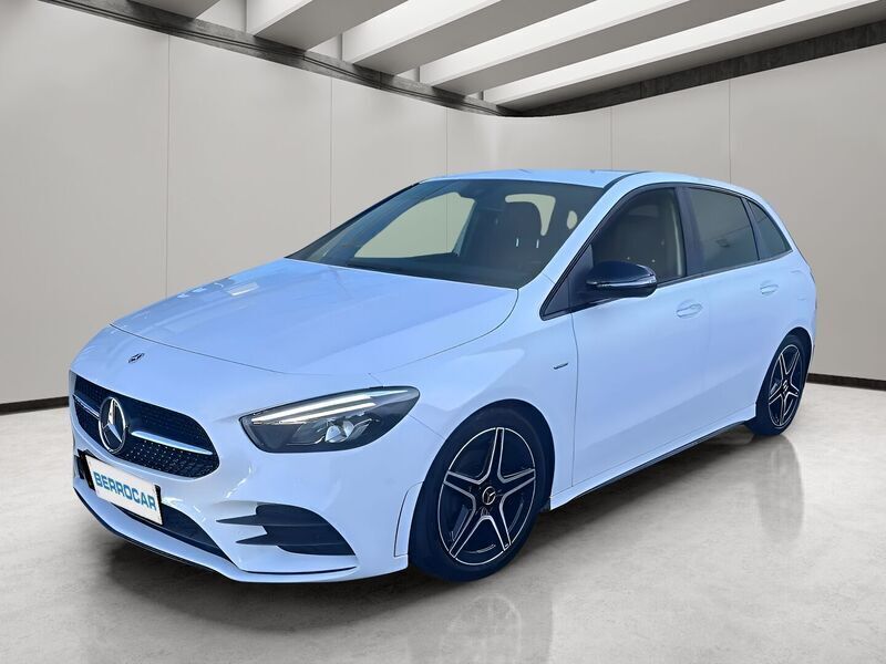 Blanco Usado 2021 Mercedes B200 Monovolumen | 27.950 € (Precio justo) - Imagen 1/4