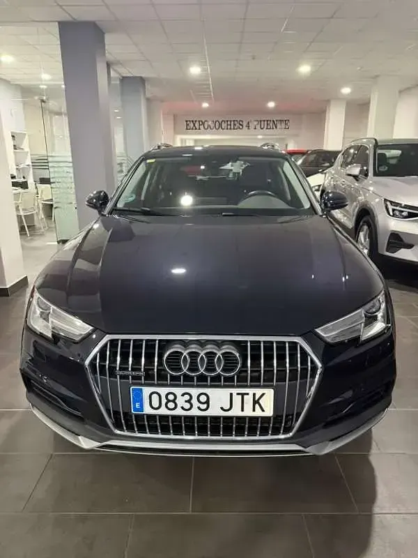 Usado Audi A4 Allroad 163 CV (119 kW) 2016 Azul Familiar