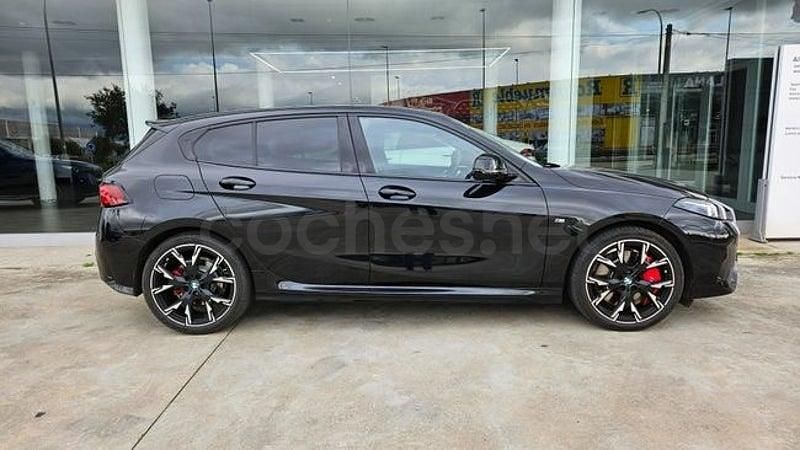 Usado BMW 120 Comfort Edition 163 CV (119 kW) 2024 Negro Utilitario