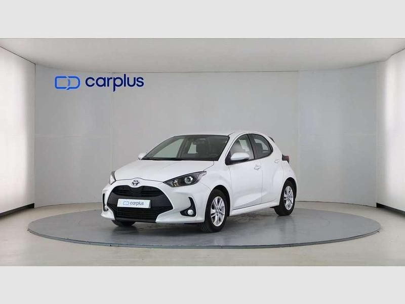 Blanco Usado 2022 Toyota Yaris Style Berlina | 19.790 € (Precio justo) - Imagen 1/4