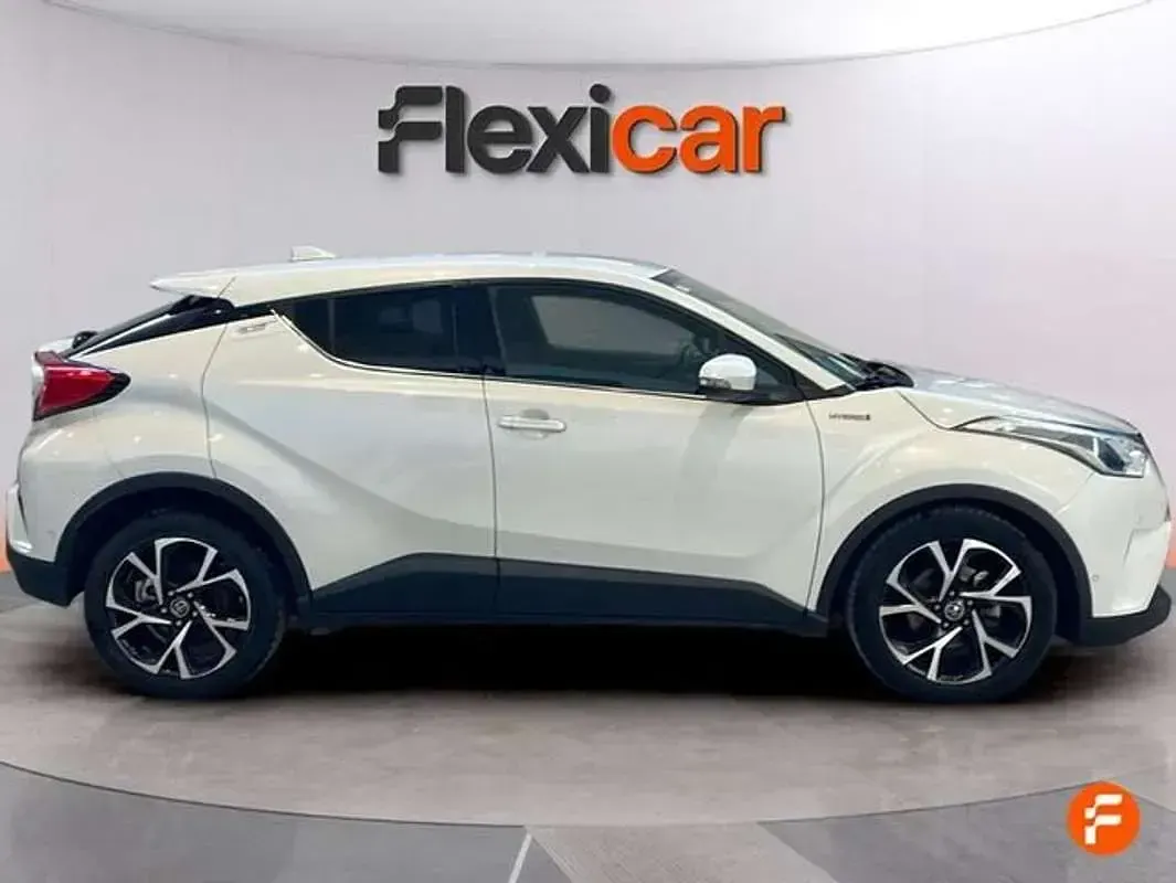 Occasion Toyota C-HR Advance 122 PK (89 kW) 2019 Wit SUV