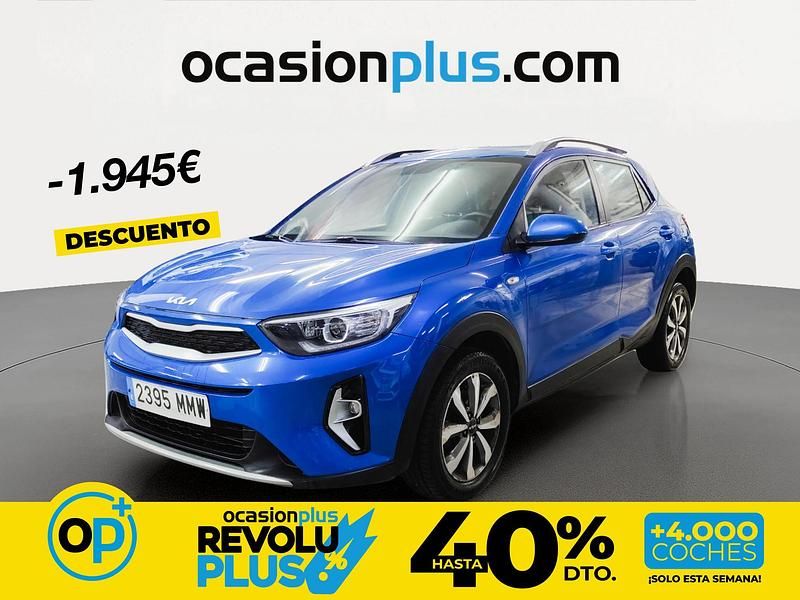 Usado Kia Stonic 84 CV (61 kW) 2024 Azul SUV
