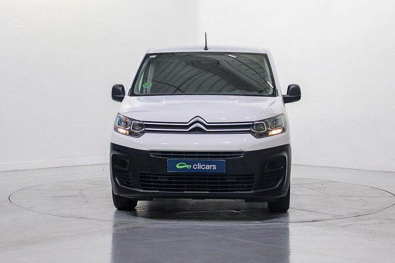 Usado Citroën Berlingo 100 CV (73 kW) 2022 Blanco Monovolumen