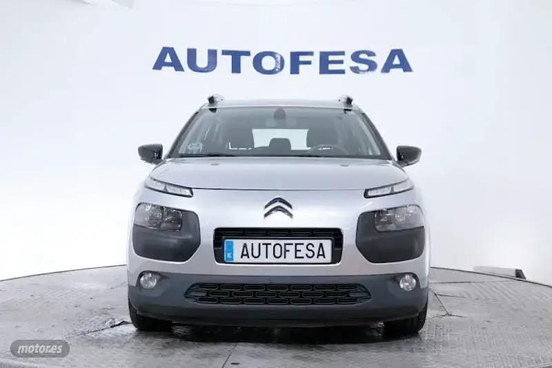Usado Citroën C4 Cactus Feel 92 CV (67 kW) 2015 Plateado Utilitario
