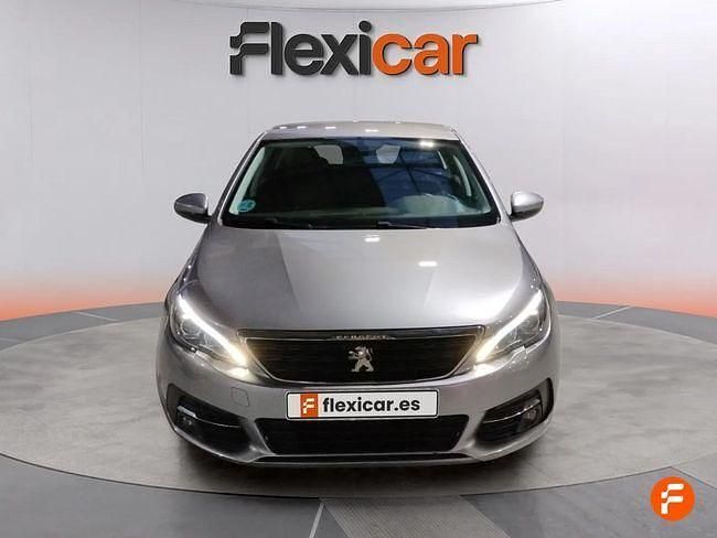 Usado Peugeot 308 Active 130 CV (95 kW) 2021 Gris Berlina