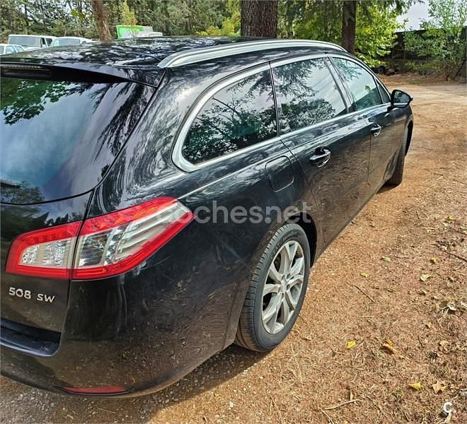 Usado Peugeot 508 SW Active 163 CV (119 kW) 2012 Negro Familiar