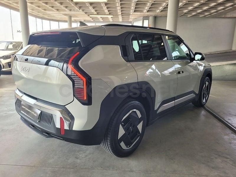 Usado Kia EV3 Earth 150 kW (204 CV) 2025 Eléctrico SUV