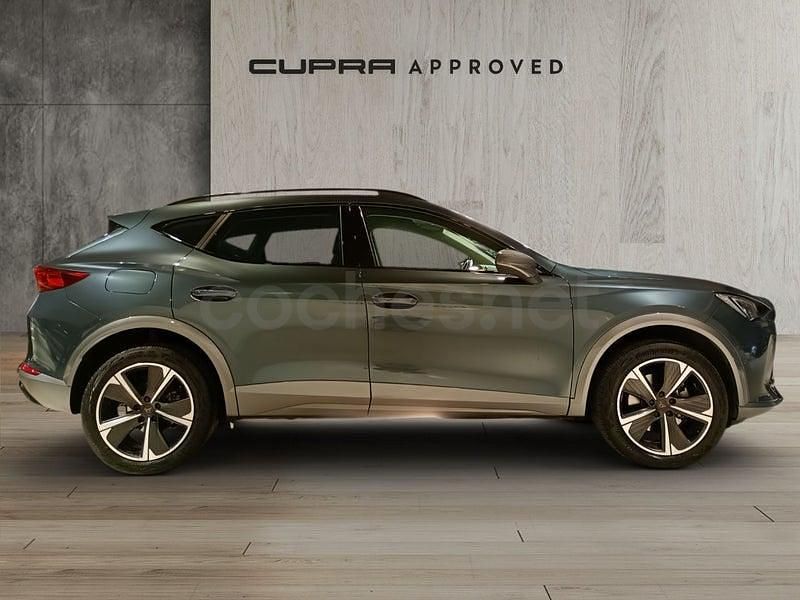Usado Cupra Formentor 204 CV (150 kW) 2024 Gris / plata SUV