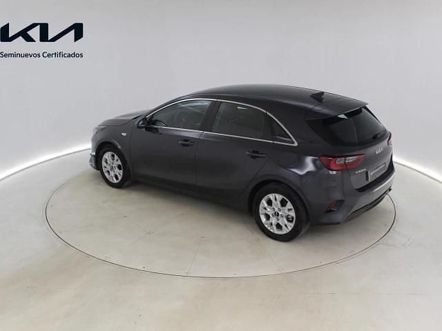 Usado Kia Ceed 101 CV (74 kW) 2025 Sedán Utilitario