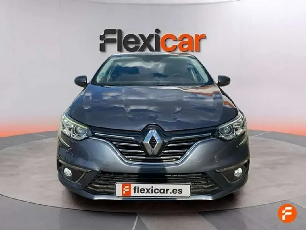 Usado Renault Mégane Business 110 CV (80 kW) 2017 Gris Utilitario