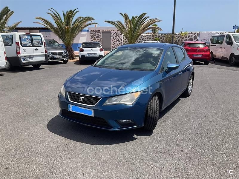 Usado Seat Leon 86 CV (63 kW) 2013 Azul Berlina