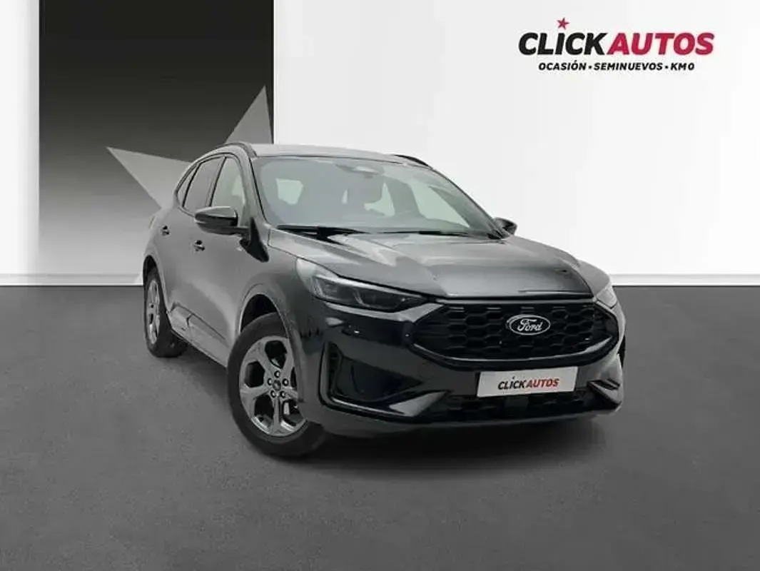 Usado Ford Kuga ST-Line 243 CV (178 kW) 2025 Negro SUV