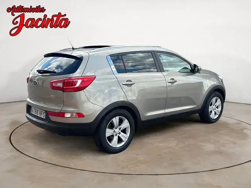 Usado Kia Sportage 135 CV (99 kW) 2011 Beige SUV