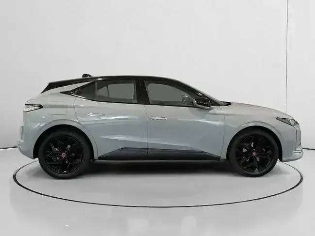 Usado DS Automobiles DS4 Performance 131 CV (96 kW) 2023 Gris SUV
