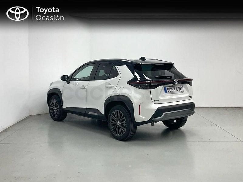 Usado Toyota Yaris Cross 116 CV (85 kW) 2021 Blanco SUV