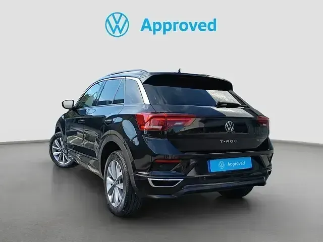 Usado VW T-Roc Advance 110 CV (80 kW) 2021 Negro SUV