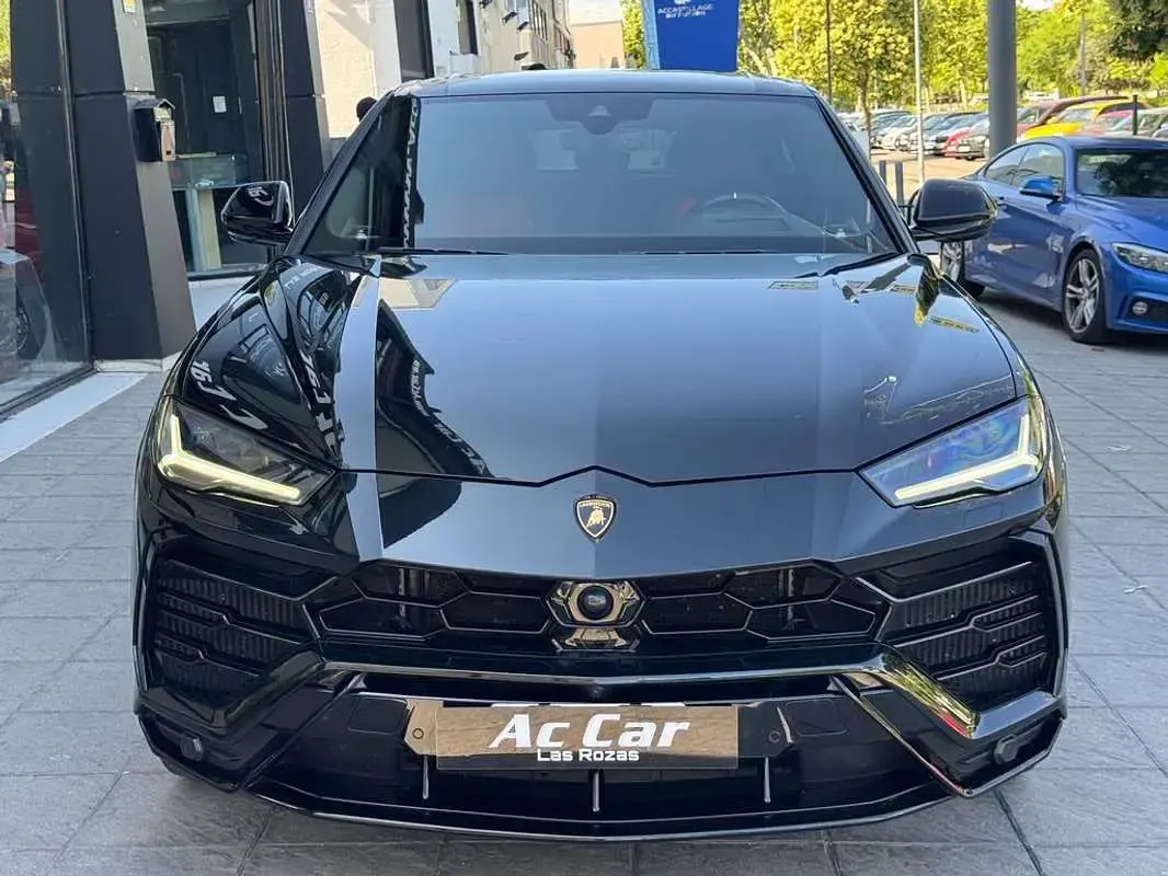 Usado Lamborghini Urus 665 CV (489 kW) 2022 Negro SUV
