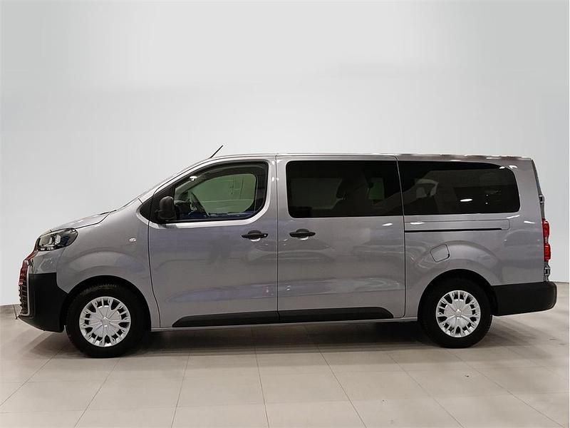 Używany Toyota Proace Verso 144 KM (105 kW) 2024 Srebrny Kombi