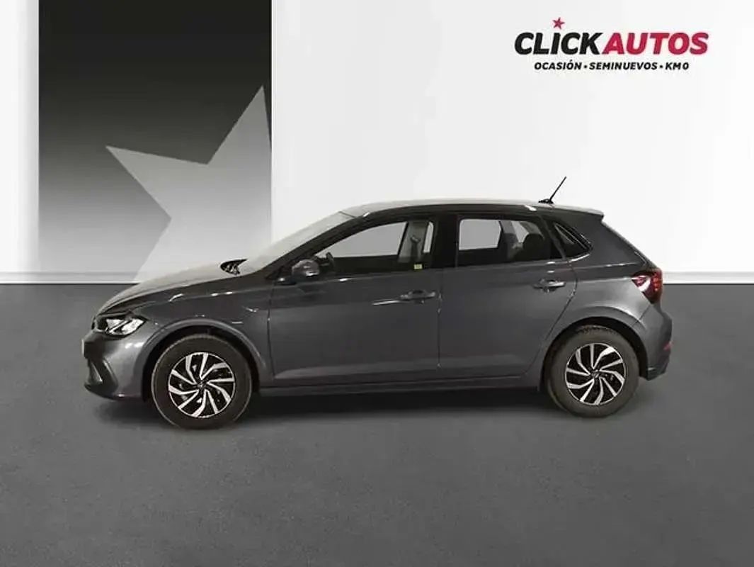 Usado VW Polo Life 95 CV (69 kW) 2025 Gris Utilitario