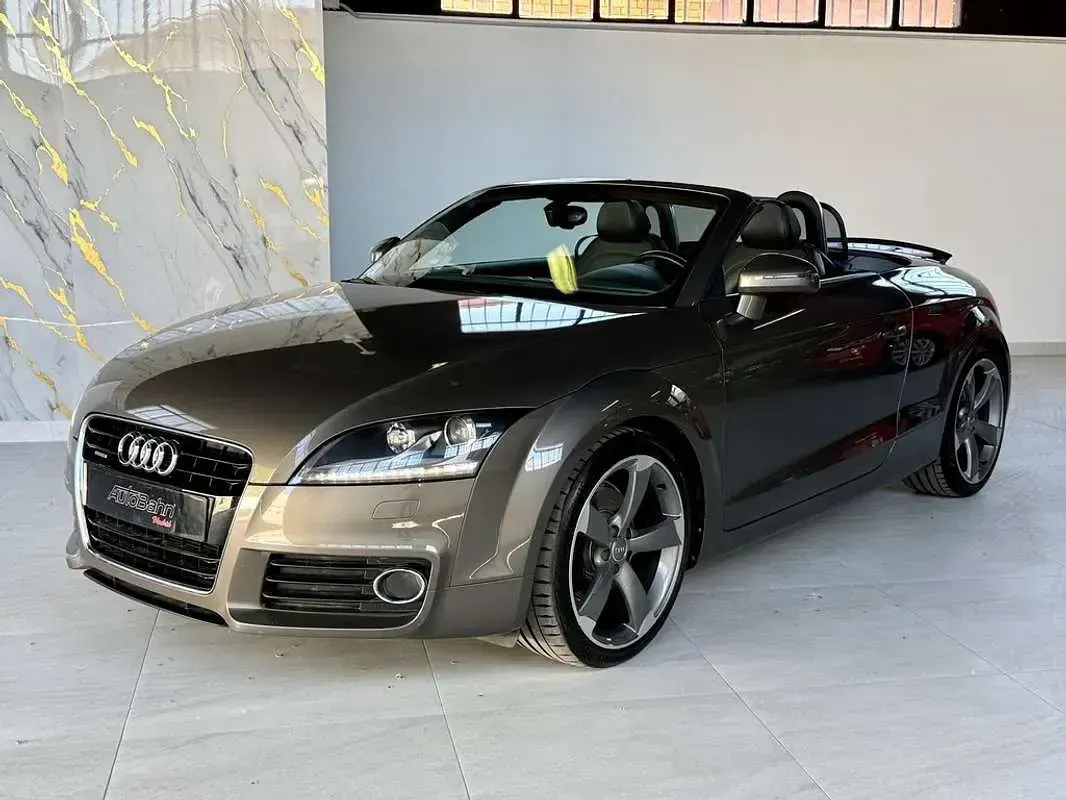 Usado Audi TT 211 CV (155 kW) 2011 Gris Coupe