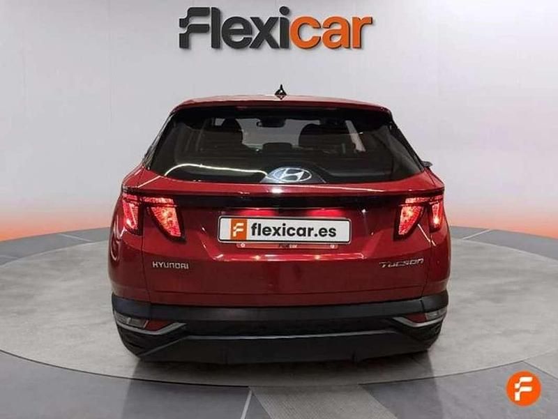 Usado Hyundai Tucson 150 CV (110 kW) 2023 Rojo SUV