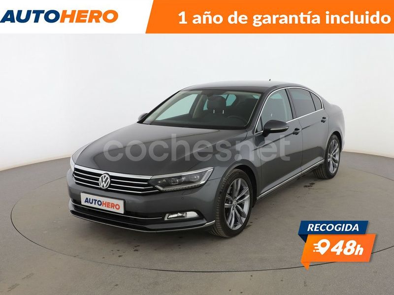 Gris Usado 2016 VW Passat Sport Berlina | 15.399 € (Precio justo) - Imagen 1/3