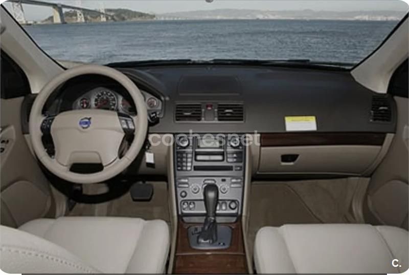 Negro Usado 2007 Volvo XC90 Executive SUV | 7500 € (Precio justo) - Imagen 1/1
