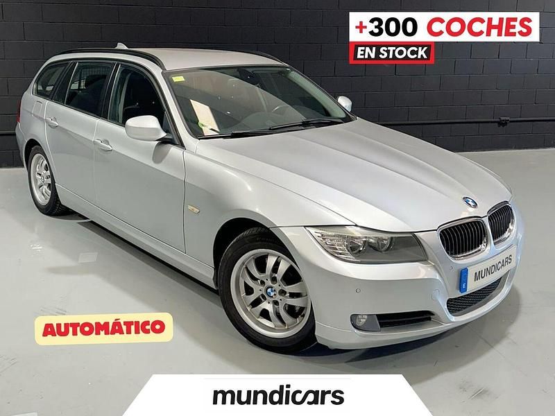 Plateado Usado 2011 BMW 318 Familiar | 9990 € (Precio justo) - Imagen 1/4