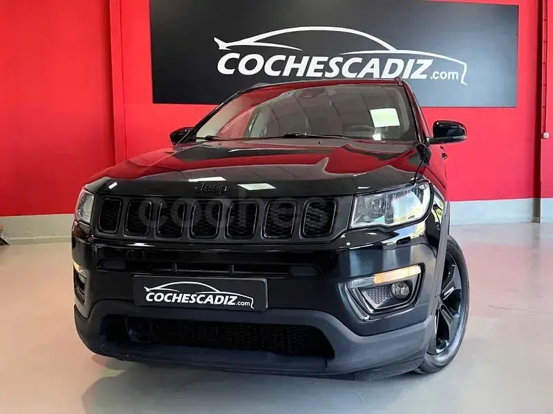 Usado Jeep Compass Night Eagle 140 CV (102 kW) 2019 Negro SUV