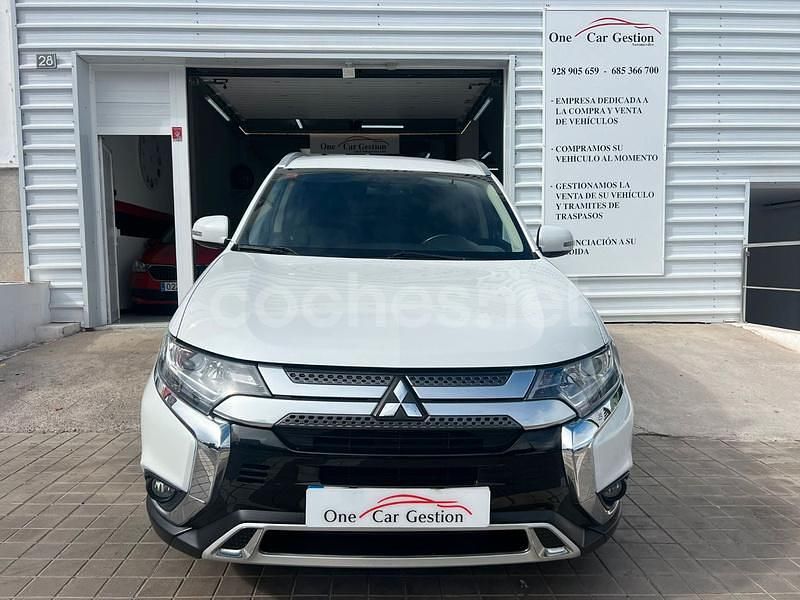 Usado Mitsubishi Outlander Motion 150 CV (110 kW) 2019 Blanco SUV