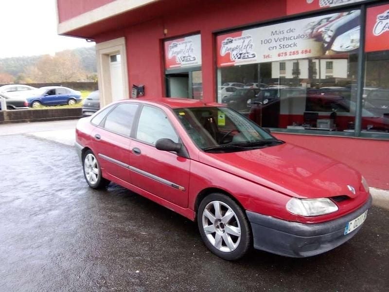 Burdeos Usado 1996 Renault Laguna Berlina | 1300 € - Imagen 1/4