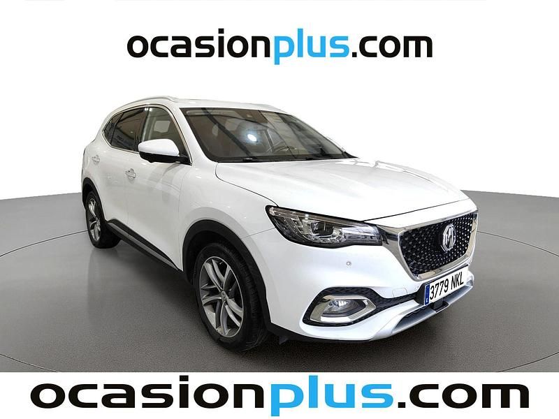Käytetty MG HS Luxury 162 HP (119 kW) 2023 Valkoinen Katumaasturi