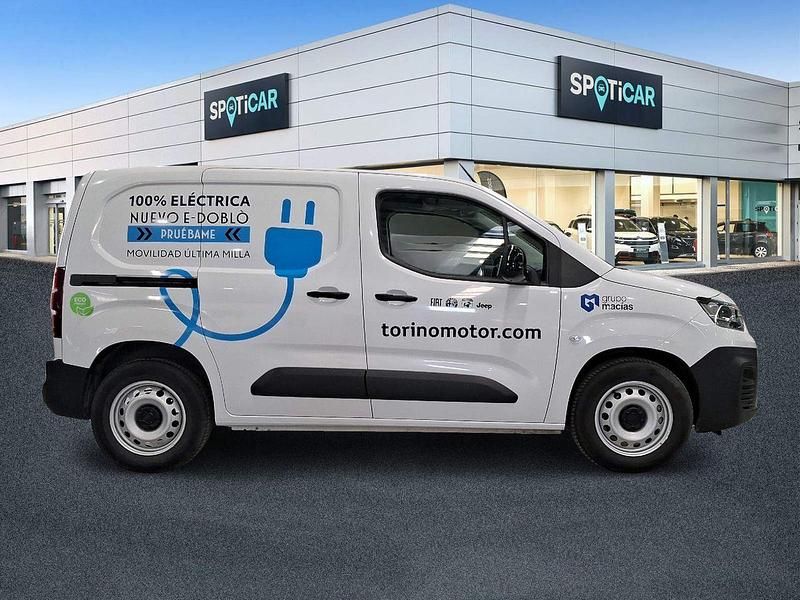 Usado Fiat e-Doblò 100 kW (136 CV) 2023 Blanco Monovolumen