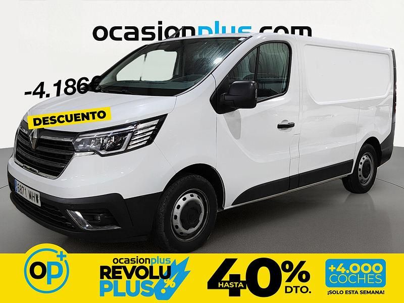 Usado Renault Trafic 130 CV (95 kW) 2023 Blanco Monovolumen
