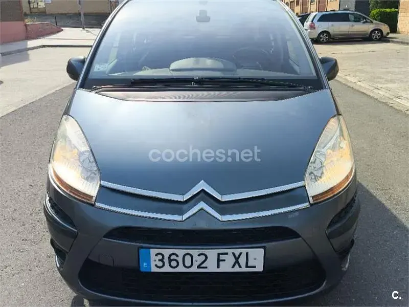 Usado Citroën C4 Picasso 138 CV (101 kW) 2007 Gris / plata Monovolumen
