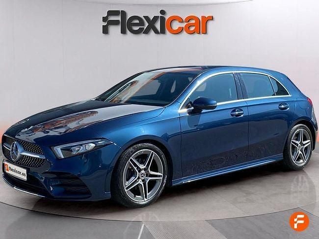 Usado Mercedes A180 116 HP (85 kW) 2020 Azul Sedan
