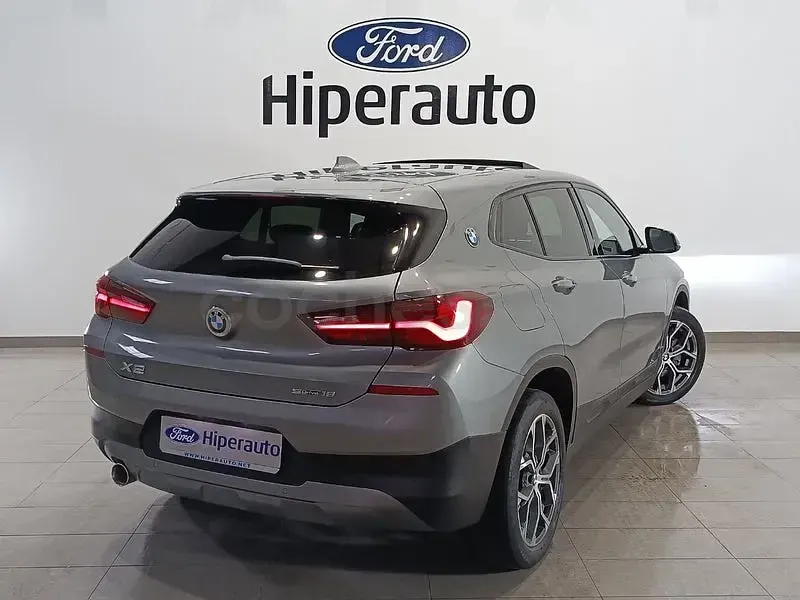 Usado BMW X2 Advantage 136 CV (100 kW) 2023 Gris / plata SUV