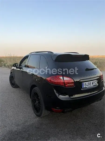 Usado Porsche Cayenne 240 CV (176 kW) 2010 Negro SUV