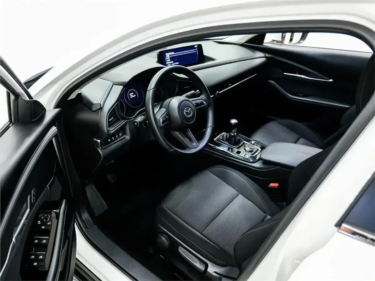 Usado Mazda CX-30 Prime-Line 140 CV (102 kW) 2024 Blanco SUV