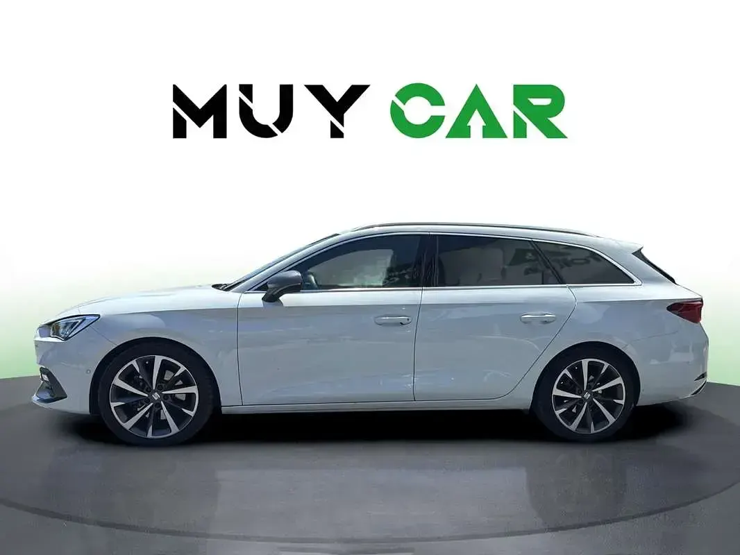 Usado Seat Leon ST FR 150 CV (110 kW) 2020 Blanco Familiar