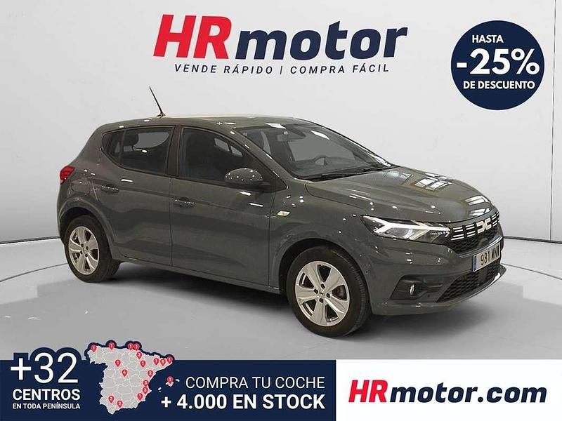 Usado Dacia Sandero Expression 91 CV (66 kW) 2024 Gris Utilitario