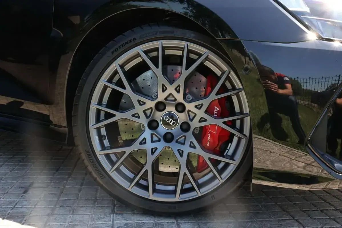 Nuevo Audi RS3 Sportback 400 CV (294 kW) 2026 Negro Utilitario