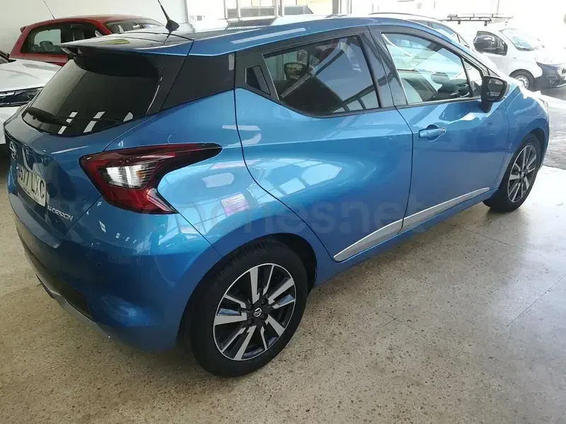 Usado Nissan Micra 92 CV (67 kW) 2022 Azul Utilitario