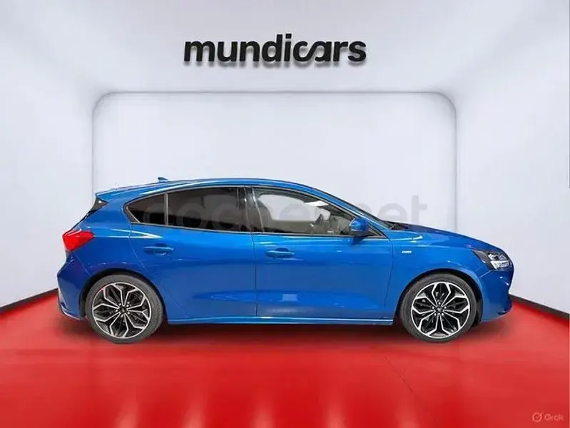 Usado Ford Focus ST-Line 125 CV (91 kW) 2019 Azul Berlina