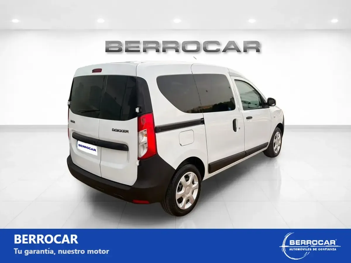 Usado Dacia Dokker Ambiance 90 CV (66 kW) 2018 Blanco Monovolumen
