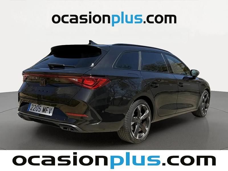 Usado Cupra Leon 150 CV (110 kW) 2023 Negro Familiar