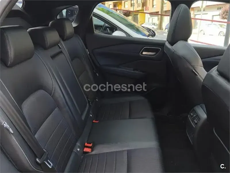 Usado Nissan Qashqai Tekna 190 CV (139 kW) 2023 Blanco SUV